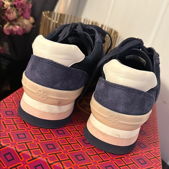 Tory Burch Sawtooth Logo Sneakers in Royal Navy/New Ivory/Sea Shell Pink - Picture 2 of 8